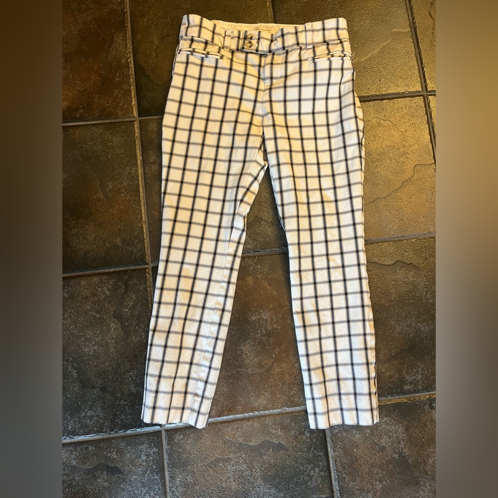 Anthropologie preppy slim plaid dress pants size 2 EUC classic essential style